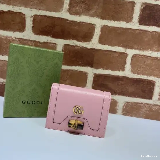 First bag ru case wallet card Gucci Diana 0627